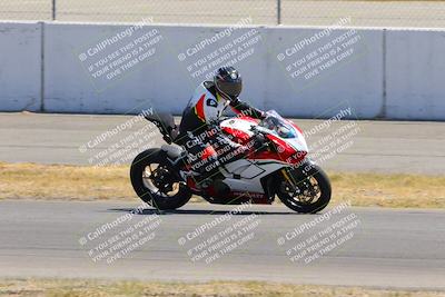 media/Aug-26-2022-Fastrack Riders (Fri) [[055e3b3c9d]]/Level 3/Session 5 Turns 12 and 13/